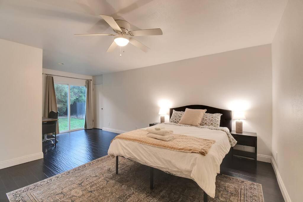 The Charming Home With A Pool Yuba City Bagian luar foto
